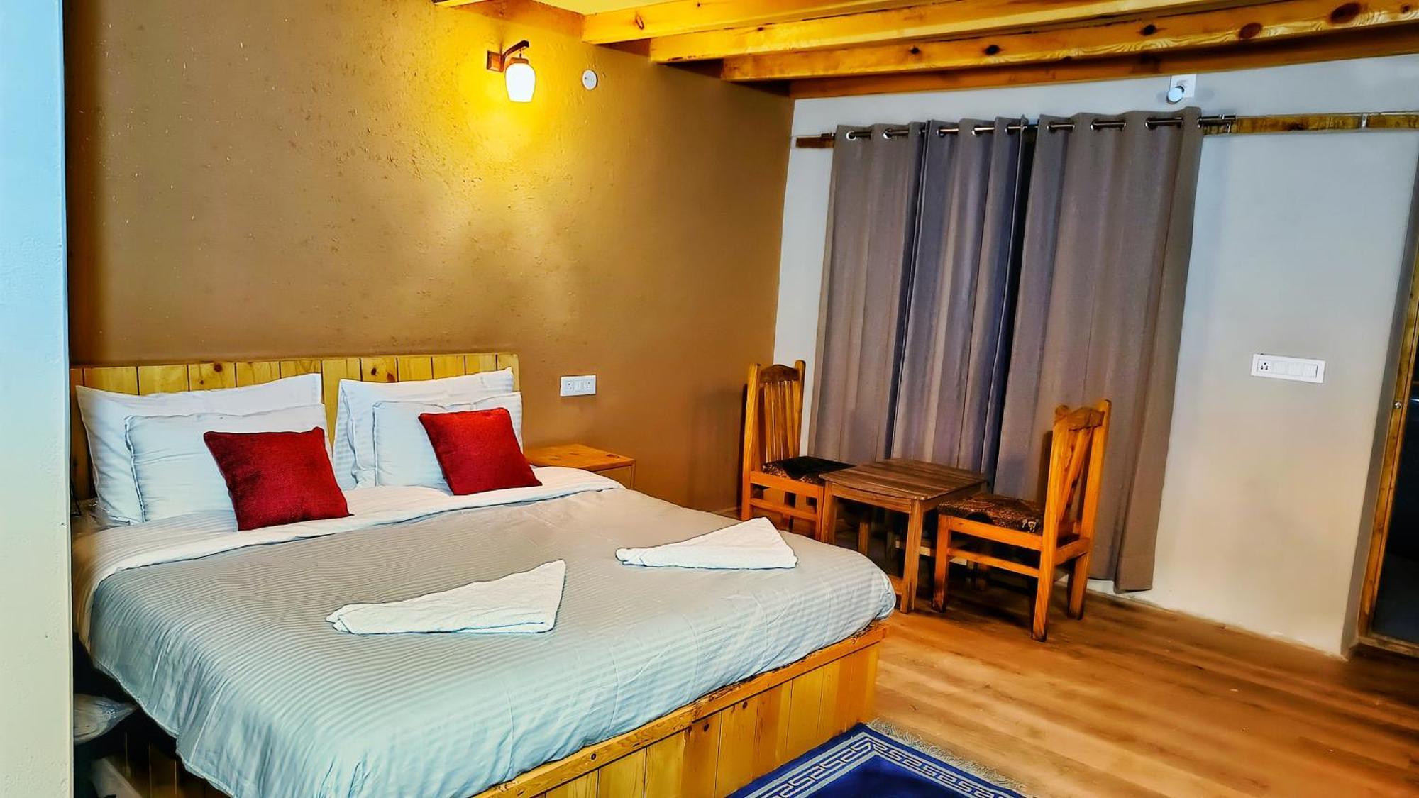 Mystic Pangong Hotell Spangmik Eksteriør bilde