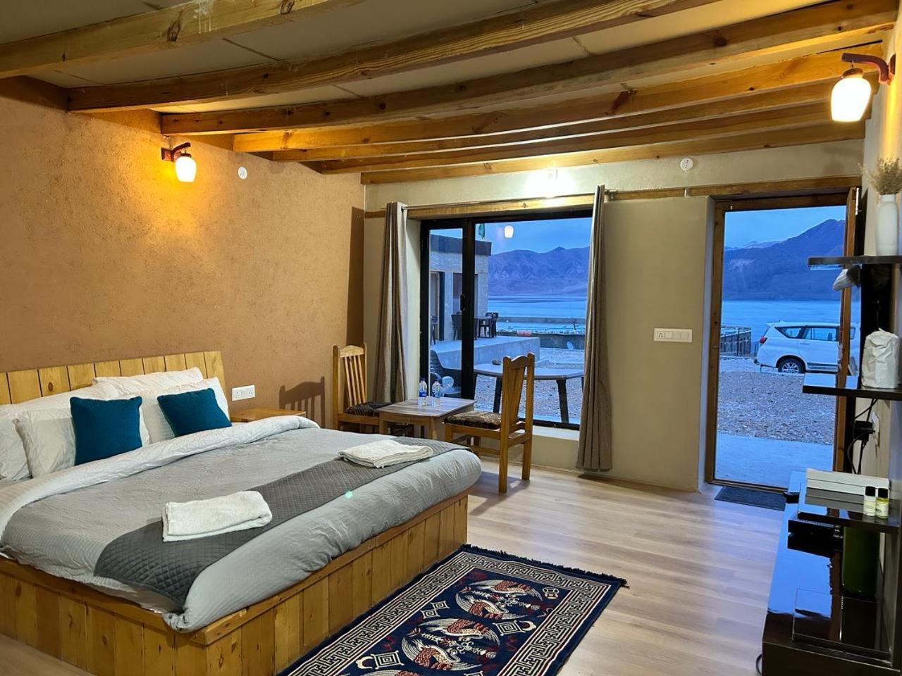 Mystic Pangong Hotell Spangmik Eksteriør bilde