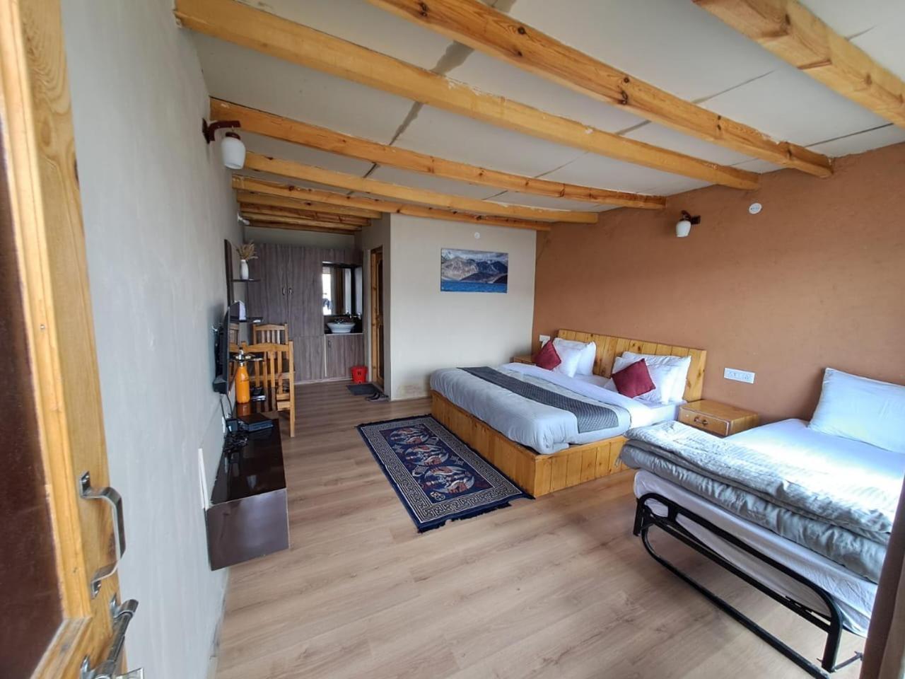 Mystic Pangong Hotell Spangmik Eksteriør bilde